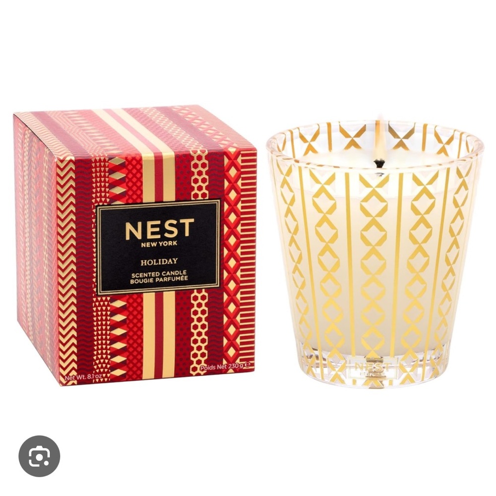 Nest Holiday Scented Candle